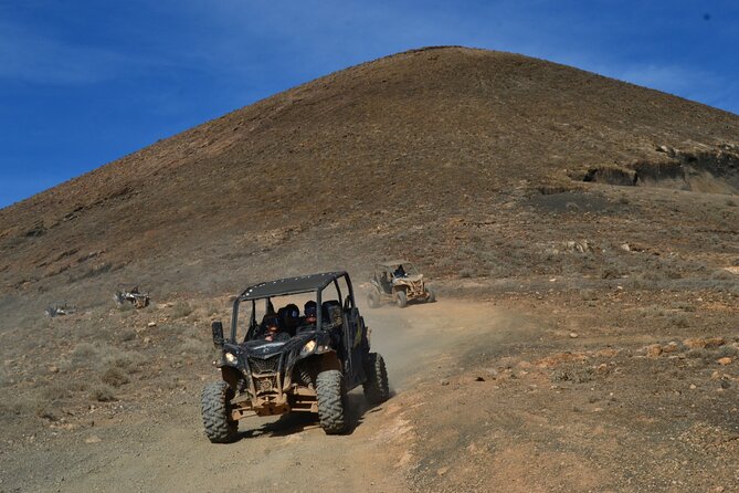 4-seater Mixed 3h Guided Buggy Volcano Tour in Lanzarote - Off-road buggy experience: fun, but not a race car
