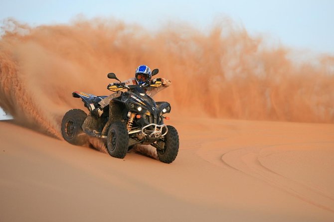 90-Minutes Quad Biking Tour From Dubai - Safety gear and beginner-friendly guidance (with real caveats)