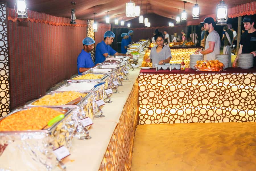 Abu Dhabi Traditional Desert Camp Experience And Quad Bike - Stargazing in the Dark Desert: The Quiet Payoff
