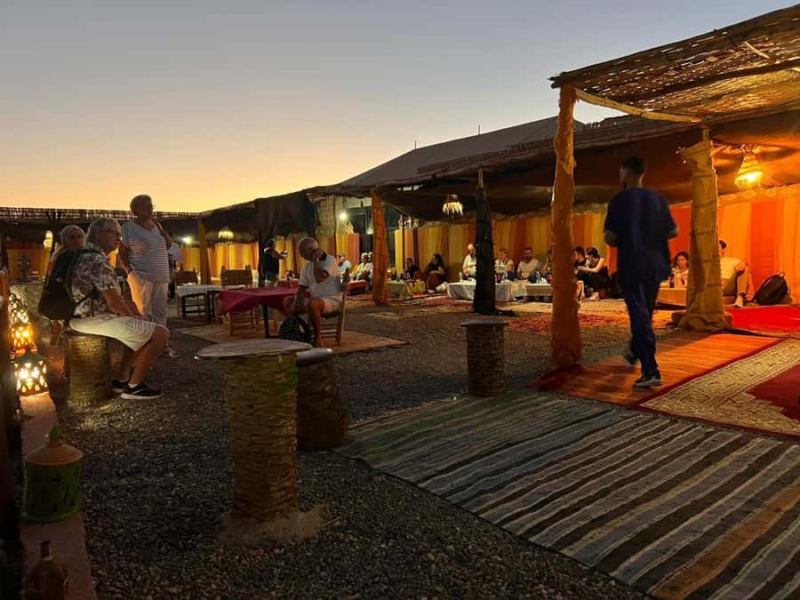 Agafay Desert: Buggy Rides, Dinner & Show Under the Stars - The 45-Minute Van Ride: How to Get Ready Before the Action