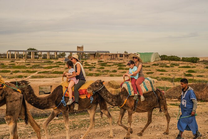 Agafay Desert - Quad camel and dinner show - Timing From Marrakech: What 16:00 to 23:00 Means for Your Day