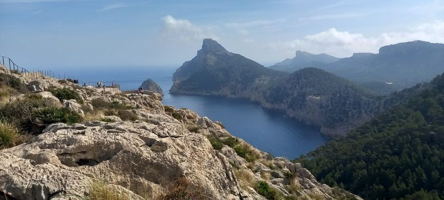 Alcudia: Quad Sightseeing Tour with Viewpoint and Beach - Quick hits before you go