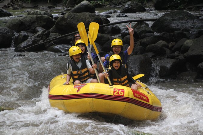 Bali ATV Ride and White Water Rafting - Lunch by the river: included, but plan for taste variety