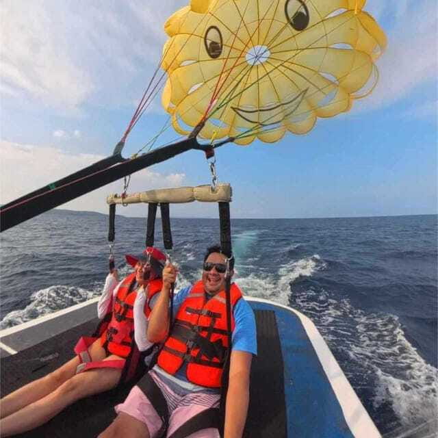 Boracay: Parasailing, Island Hopping, ATV Ride and Kawa Bath - Parasailing over Boracay: what it feels like and how to prepare