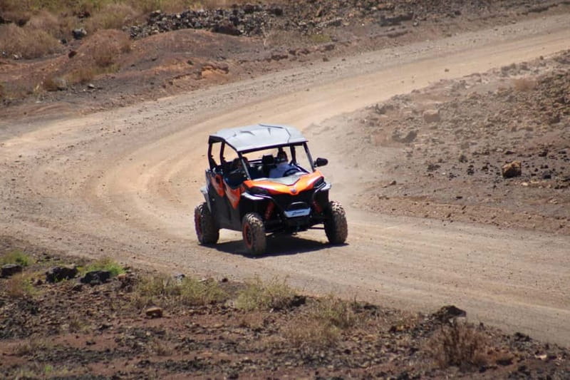 Buggy 4 pazas Corralejo Fuerteventura - Meeting at C. la Ballena, 10: the start that sets your mood