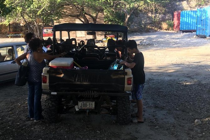 Buggy Tours in Curacao - How your guide builds the day: beaches, snorkeling, or off-road