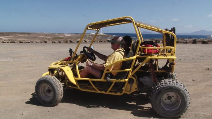 Corralejo: Buggy Safari Tour - Smart Packing: License, Shoes, And A Dust-Proof Setup