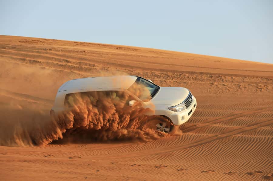 Dubai: Desert Safari, Quad Bike, Sandboarding, Camels & BBQ - Dune Bashing in a Fully Equipped 4x4: The Main Event