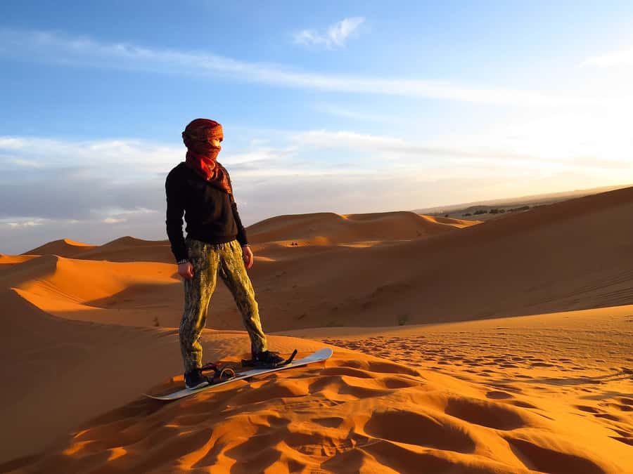 Dubai: Evening Tour with Quad Biking, Camel Ride, and BBQ - Traditional Camp Welcome: Coffee, Dates, Henna, and Arabic Dress