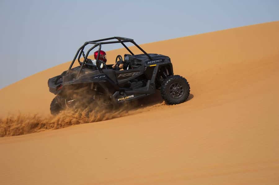 Dubai: Red Dune Desert, Dune Buggy Ride & BBQ Buffet Dinner - Guides Make Or Break The Day (And This One Has Strong Names)