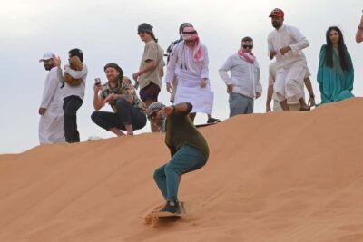 Dubai: Self-Drive Buggy Adventure with Optional BBQ Dinner - Al Aweer camp timing: the rhythm of welcome, driving, and shows