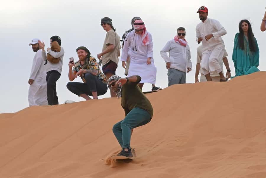 Dubai: Self-Drive Buggy Adventure with Optional BBQ Dinner - Al Aweer camp timing: the rhythm of welcome, driving, and shows
