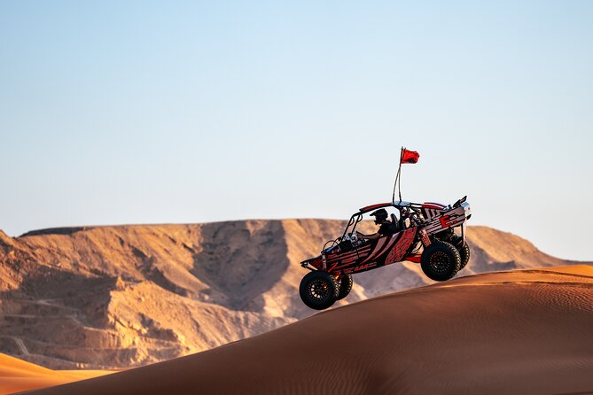 Dune Buggy Experience and Dinner at Mleiha Archaeological Center - Fossil Rock: when the scenery turns into a timeline