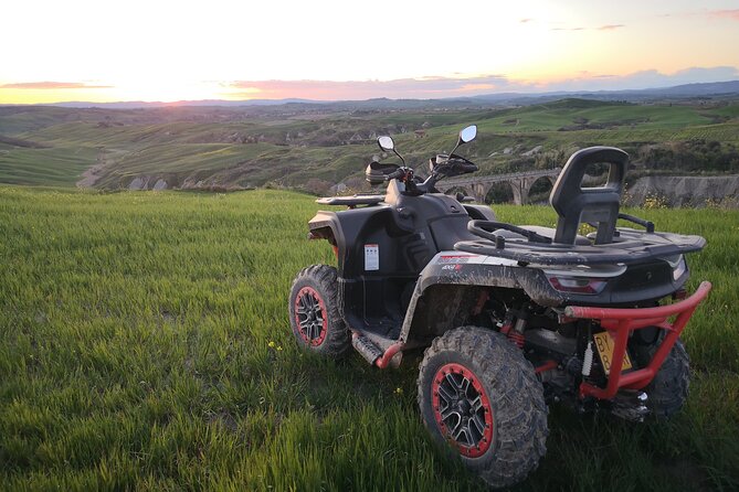 Exciting ATV tour in the Tuscan countryside - Getting started at Podere Fornace near Asciano
