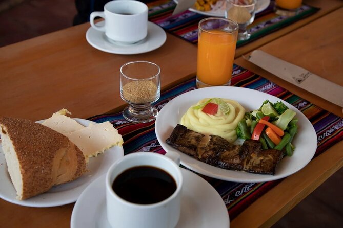 From Cusco: Vinicunca Rainbow Mountain ATV Tour with Meals - The short hike segment: you still earn the view