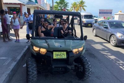 Fun Side x Side Buggy Rentals - Entering the vehicle: tutorial, seatbelts, and a quick safety check