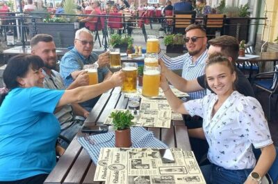 Gdańsk: City Sightseeing Tour by Buggy/Golf Cart LIVE GUIDED 1H - Neptune’s Fountain to the Long Market: getting the city’s compass points