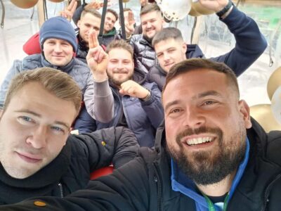 Gdansk: Top Unlimited Beer & Highlights Tour by Golf Buggy - Where to meet: the Neptune Fountain starting point