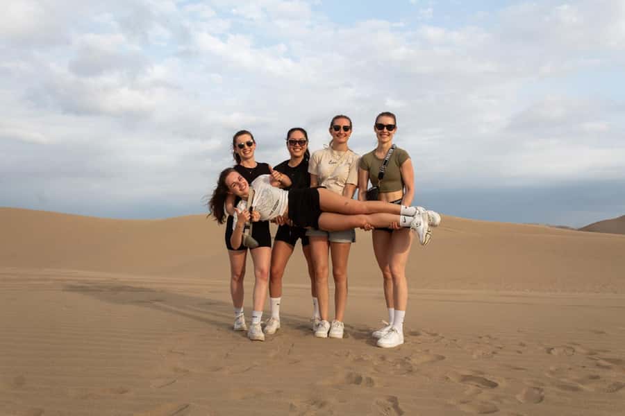 Huacachina: Buggy en las Dunas al Atardecer y Sandboarding - Price and Value: Why This One Costs About $17 and Still Works