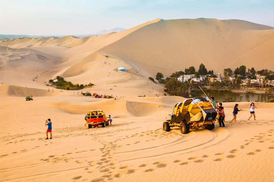 Huacachina: Buggy en las Dunas al Atardecer y Sandboarding - Pickup, Ride Setup, and What the 2 Hours Actually Feels Like