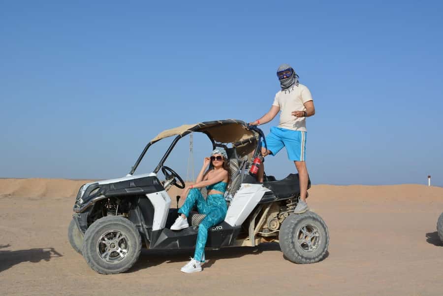 Hurghada: Quad and Buggy Safari with Dinner and Show - Sunset Rooftop Moments: Photos, Wind, and Simple Comfort Tricks