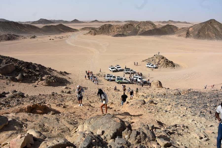Hurghada: Quad Bike, Buggy, Jeep Safari, Camel Ride & Dinner - Quad Bike Through the Sand: 45 Minutes of Real Adrenaline