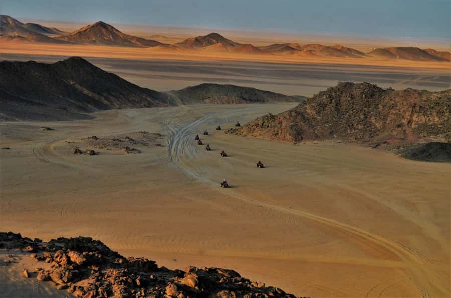Hurghada: Red Sea Desert Quad Biking Tour & Sand Mountain - Sunrise, morning, afternoon, or sunset with dinner and show