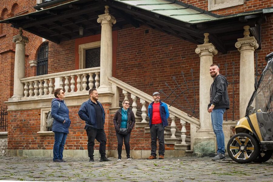 Krakow: Extended City Sightseeing Tour - Eco Buggy Golf Cart - Should you book the Krakow eco buggy extended sightseeing tour?