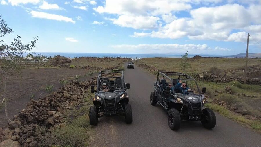 Lanzarote: Mix tour Guided Buggy Volcano Tour 4 or 6 seater - Mirador de las Nieves (610m): the photo stop that hits