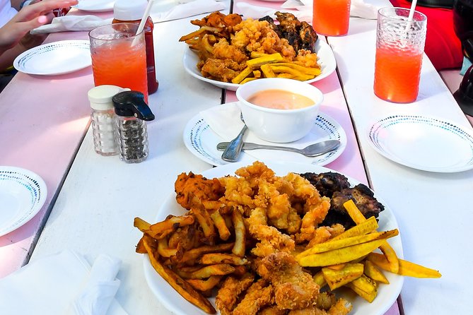 Love Buggy Island Tour with Lunch - Lunch included at a famous local restaurant