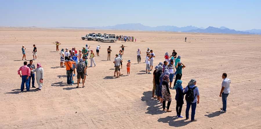 Makadi Bay: Mega Tour Jeep, ATV, Buggy, Camel, Dinner & Show - Stargazing with a digital telescope: the night-sky payoff