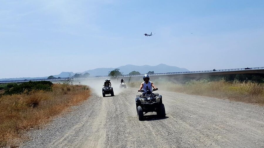 Malaga: Land and River Guided Quad Tour 1-Hour (2-Persons) - Acueducto Arcos de Zapata: a history pause with your tires still on