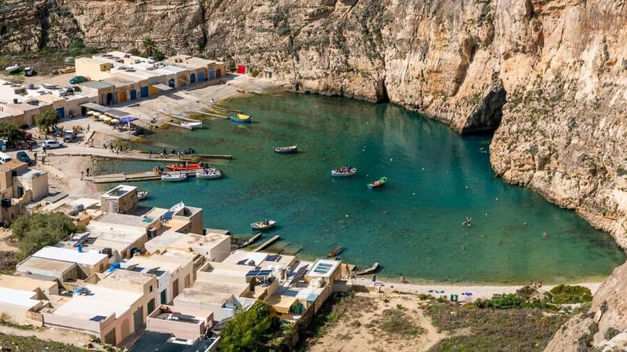 Malta: Gozo Buggy Tour with Lunch, Boat Cruise and Transfers - Ta’ Pinu Sanctuary and Wied il-Mielah Window: two photo stops with different vibes