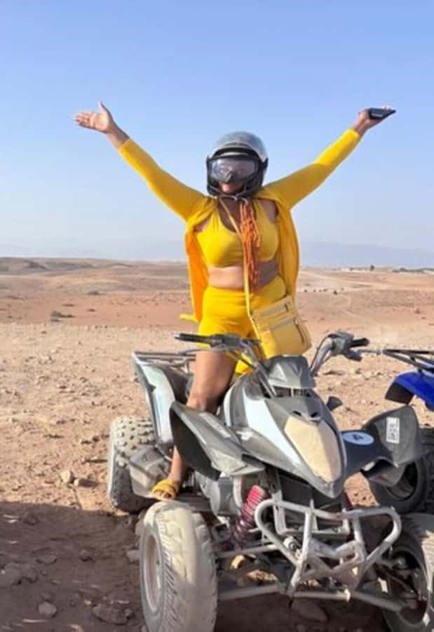 Marrakech: Agafay Desert Quad Biking with Dinner Show - Should you book this Agafay Desert quad biking and dinner show?