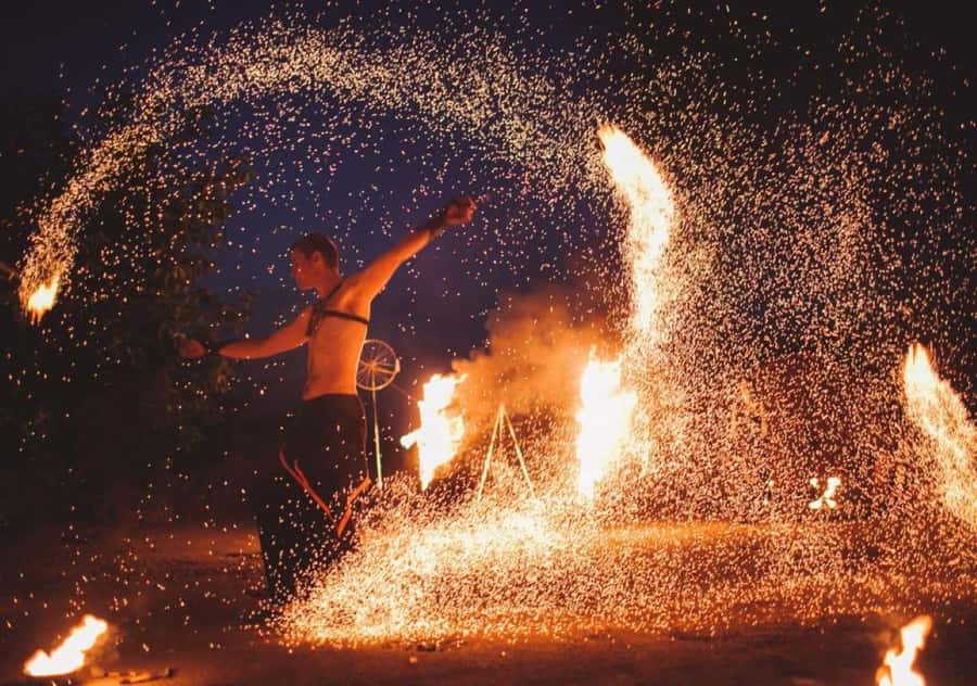 Marrakech: Agafay Dinner Show with Quad/Camel Ride and Pool - Quad or Camel: Two Very Different Ways to See Agafay