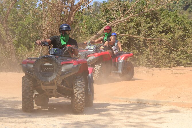 Mountain adventure tour on ATV or RZR in Puerto vallarta. - Stop 1 Viewpoint: The 10 Minutes That Make It Feel Like an Escape