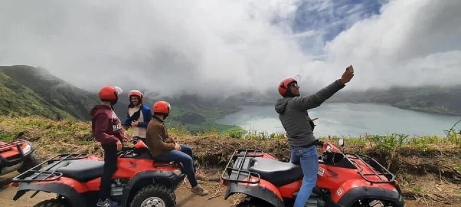 Ponta Delgada: Sete Cidades Guided Buggy, Quad, or Jeep Tour - Lunch on full days: where the meal fits in