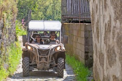 Porto Buggy Adventure: Guided Tour to Ruins and Typical Village - Getting to the meeting point: Porto or Gaia pickup, then the ride-out