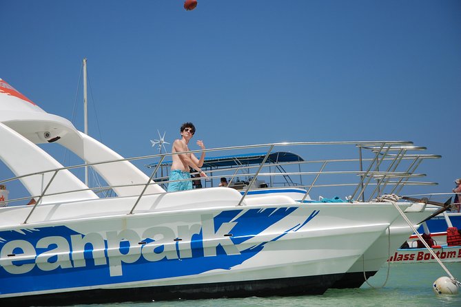 Punta Cana Snorkeling Cruise and Dune buggy Combo Adventure - Snorkeling at Cabeza de Toro: shallow water, fish-feeding energy