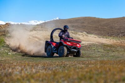 Queenstown Hill Quad Bike Tour - Safety gear and training: where the guides earn trust