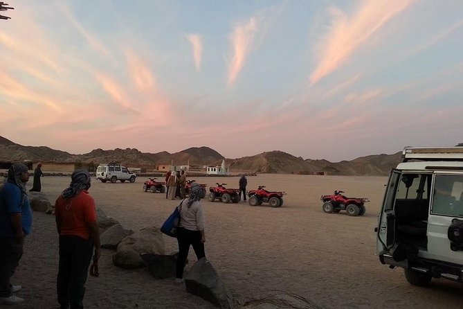 Safari quad, jeep, camel ride, show and dinner Hurghada - Jeep Through the Desert Toward the Bedouin Village