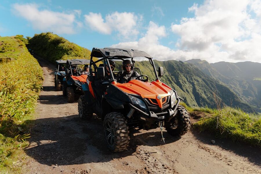 Sao Miguel: Buggy Tour Around Sete Cidades Volcano - Entering Sete Cidades by Buggy, Not by Bus