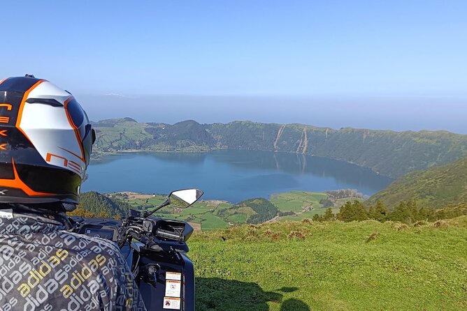 São Miguel: Sete Cidades Quad / Buggy Tour - Muro das Nove Janelas: where the route shows off its local flavor