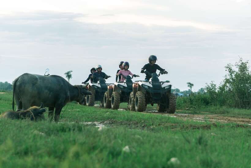 Siem Reap: Quad Bike Tour of Local Villages - Leaving Siem Reap: Khmer Villages and Quiet Local Roads