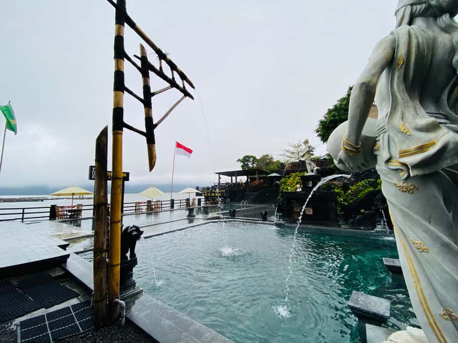 Ubud: Gorilla Face ATV & Batur Natural Hotspring with Lunch - Guide Style and Safety: What You Can Expect on the Ground