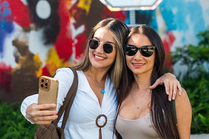 Wynwood Walls Admission and Neighborhood Buggy Experience - 30 minutes at Wynwood Walls: how to use the time